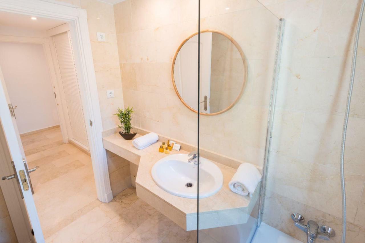 Vacation Marbella I Contemporary Central Apartment, Swimming-Pool, 24-7 Security, A Minute From The Marina, The Sea And Luxury Shopping Extérieur photo
